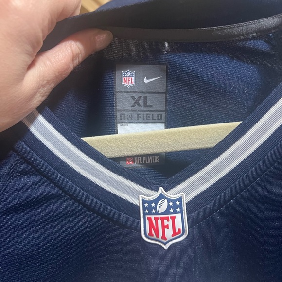 Dallas Cowboys Cole Beasley - Picture 2 of 3